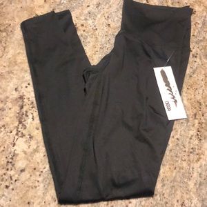NWT Teeki yoga pants